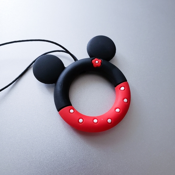 Apple airpods protective case Disney minnie mouse - Picture 4 of 4